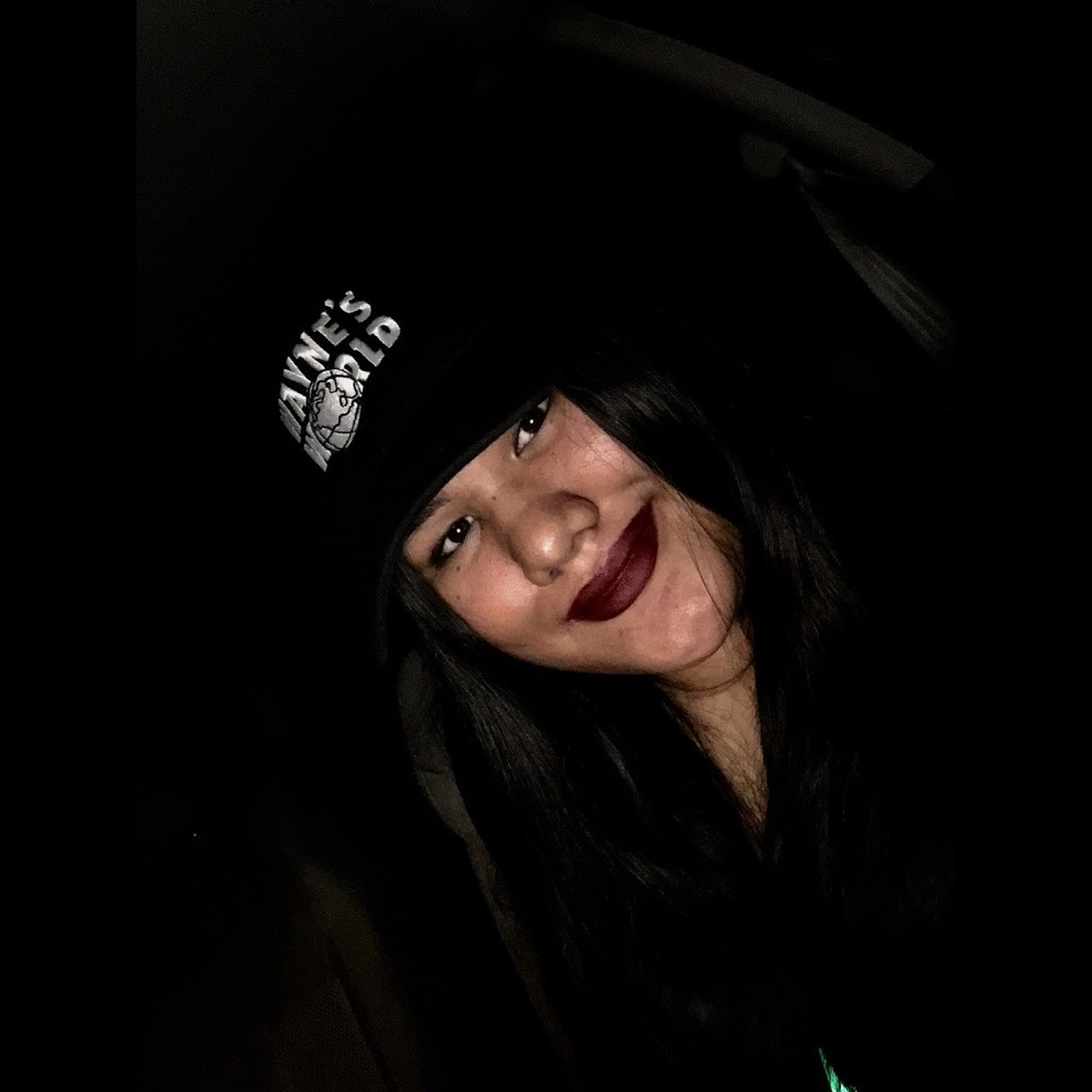 Meet your Posher, Jana